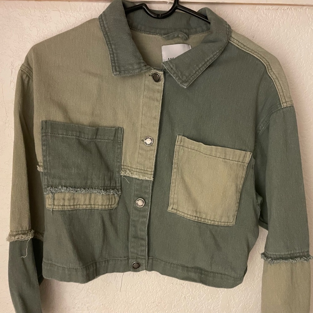 M Green Color Block Denim Jacket